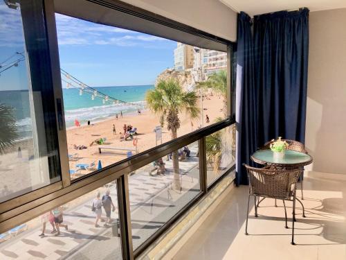 Levante Seafront Appartement